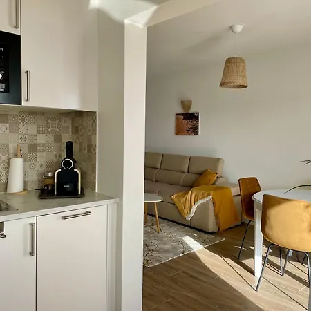 Rosamar Apartment *